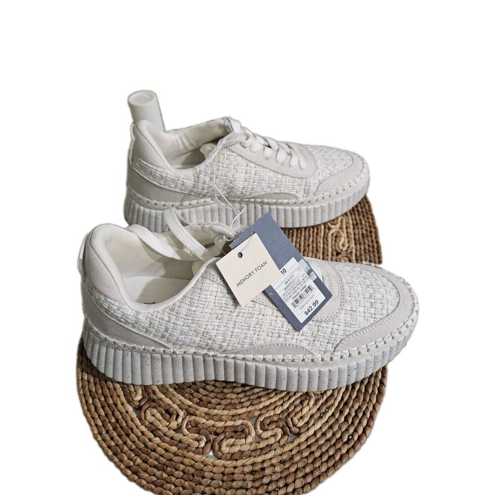 NWT Universal Thread Persephone Sneakers Women's